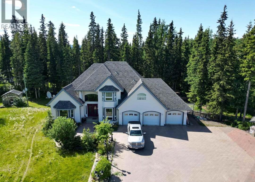 585 5TH Ave, Burns Lake, BC V0J 1E0