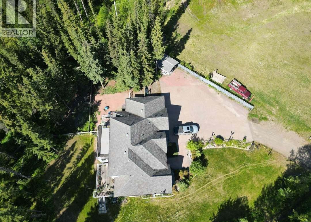 585 5TH Ave, Burns Lake, BC V0J 1E0