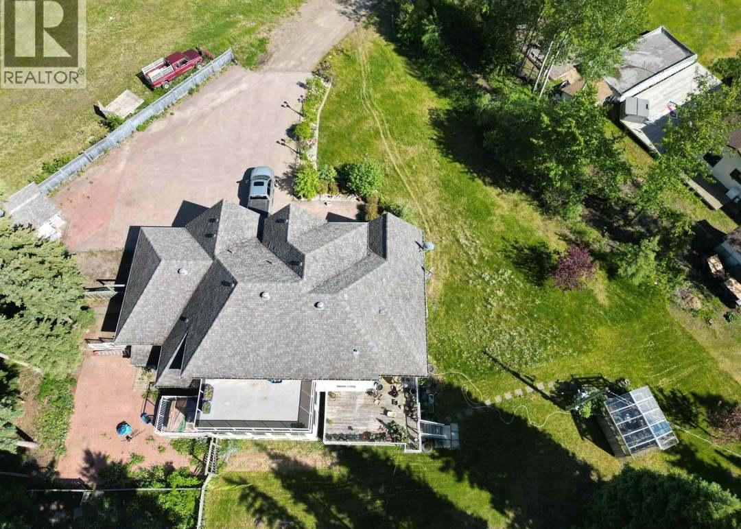 585 5TH Ave, Burns Lake, BC V0J 1E0