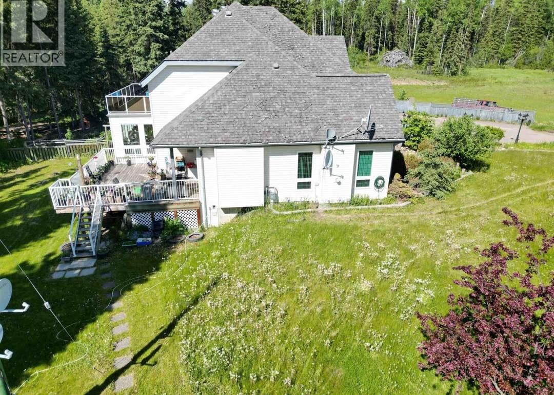 585 5TH Ave, Burns Lake, BC V0J 1E0