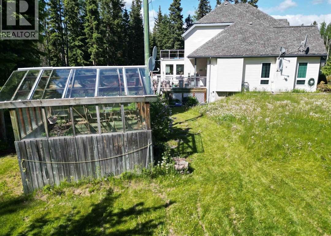 585 5TH Ave, Burns Lake, BC V0J 1E0