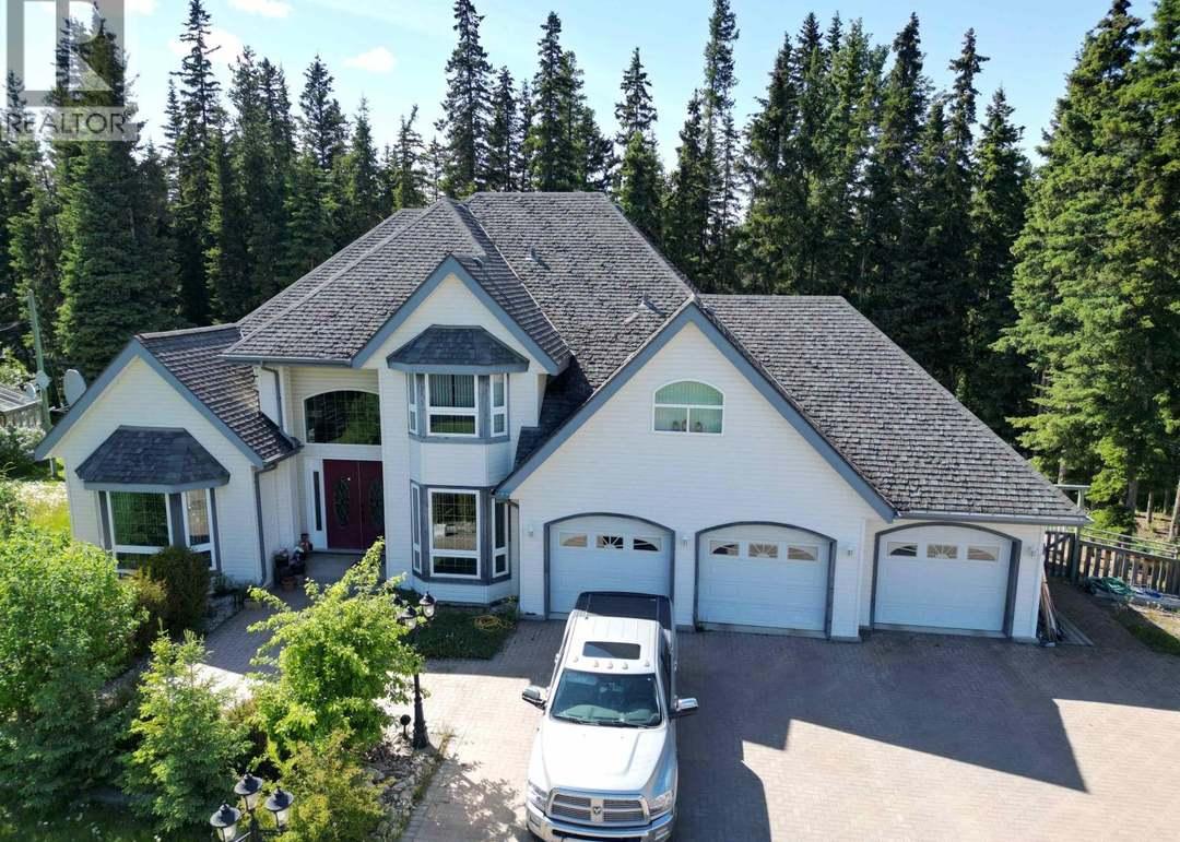 585 5TH Ave, Burns Lake, BC V0J 1E0