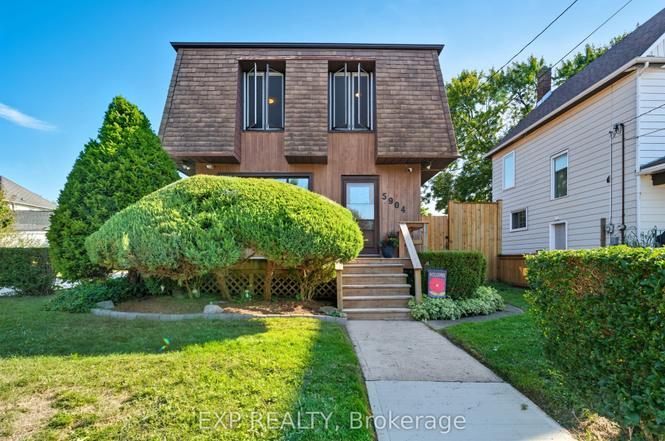 5904 Prospect St, Niagara Falls, ON L2G 1G8