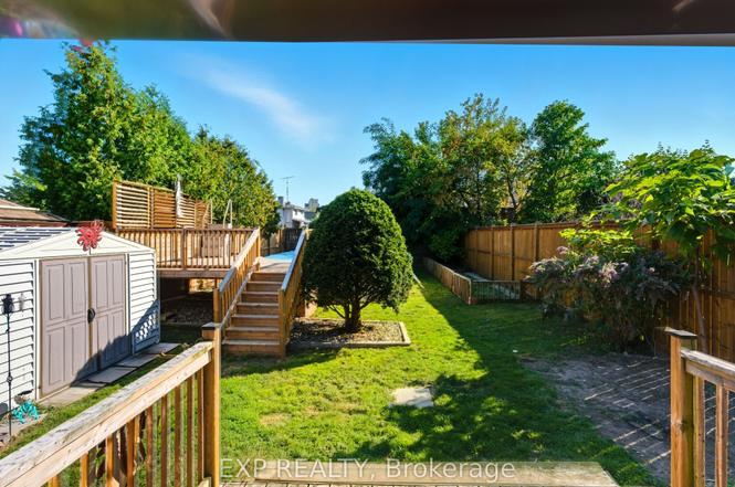 5904 Prospect St, Niagara Falls, ON L2G 1G8