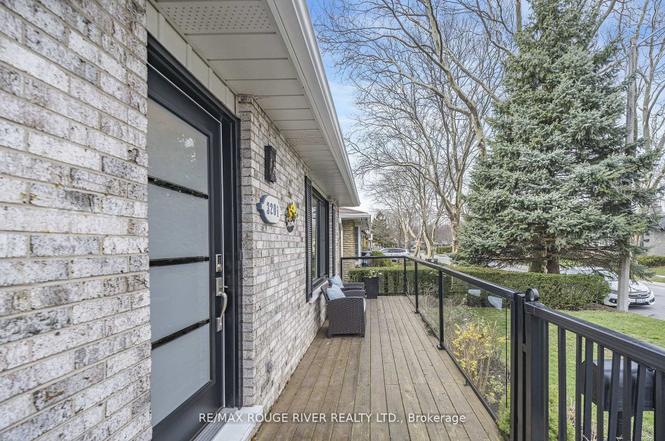 3201 Butler Pl, Niagara Falls, ON L2J 3K3