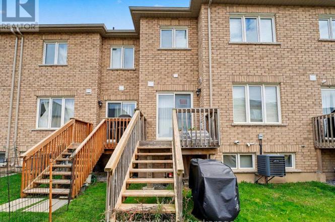 7790 White Pine Cres, Niagara Falls, ON L2K 0K5