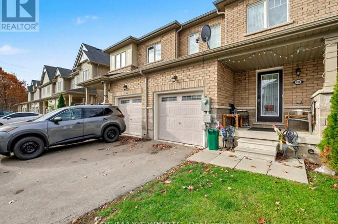 7790 White Pine Cres, Niagara Falls, ON L2K 0K5