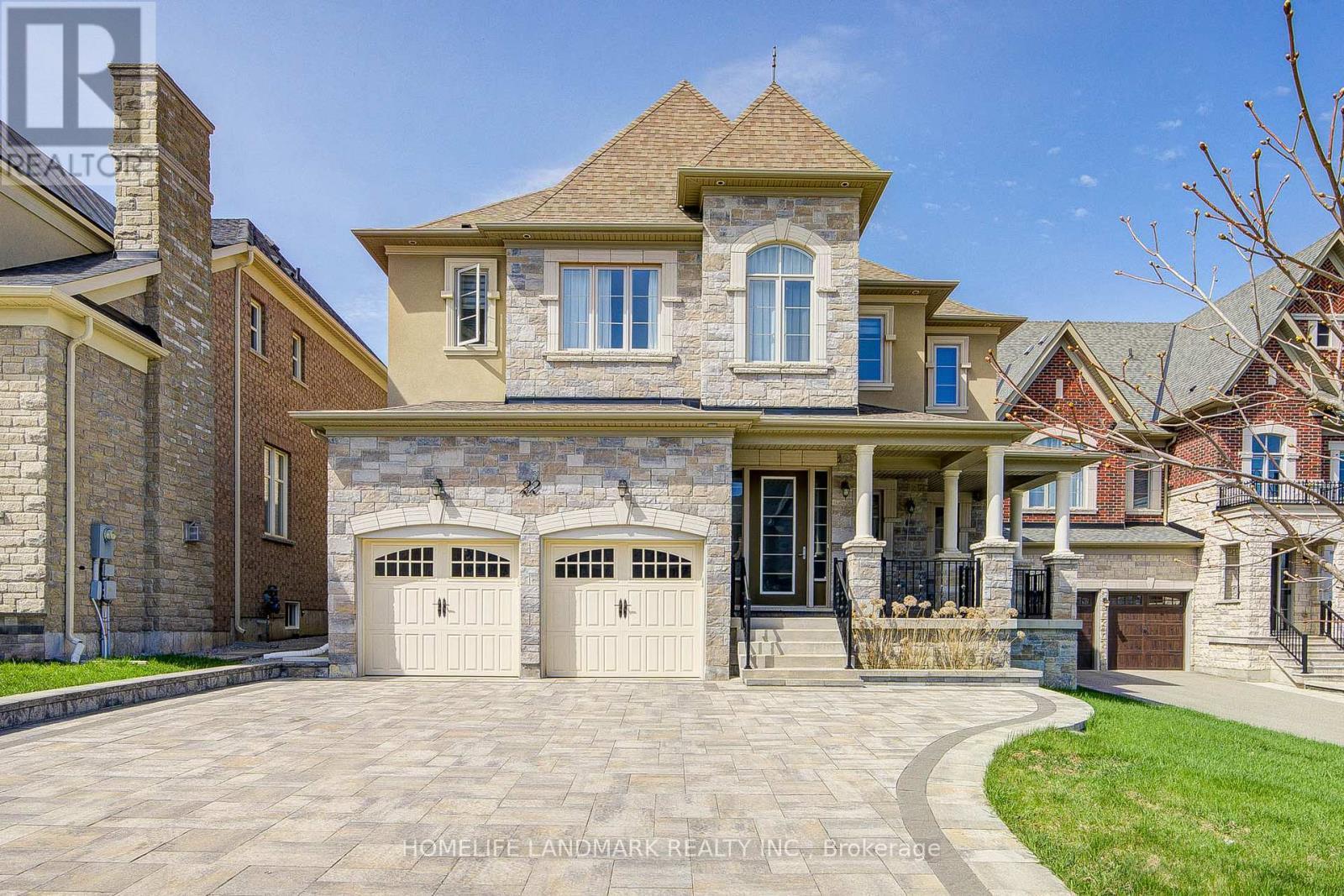22 ASPY COURT Vaughan (Patterson), Ontario L6A4X8