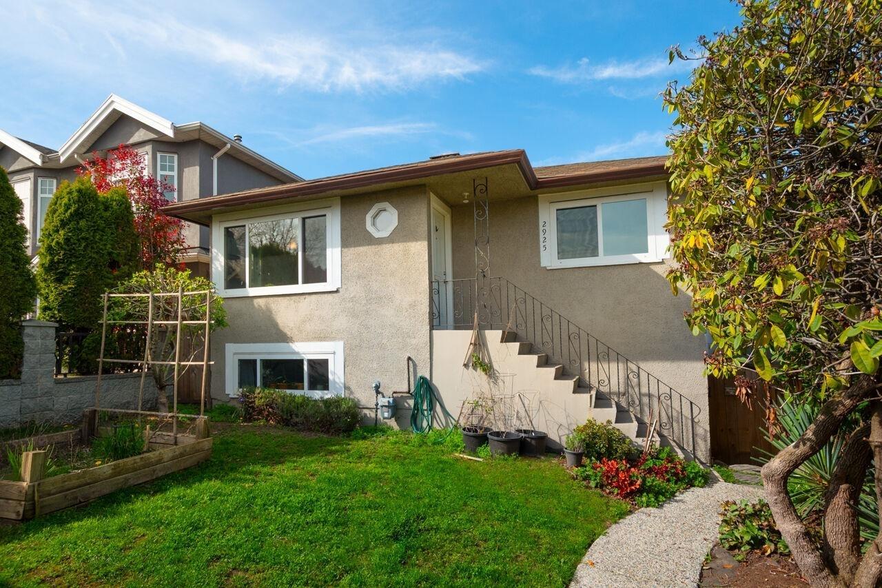 2925 Mcgill St, Vancouver, BC V5K 1H8
