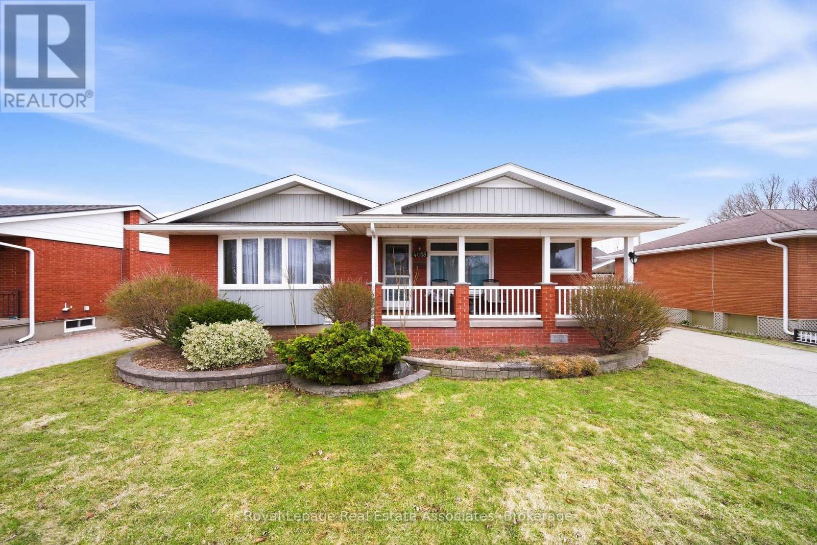 4018 MONTCALM CRESCENT Niagara Falls (Chippawa), Ontario L2G6L8
