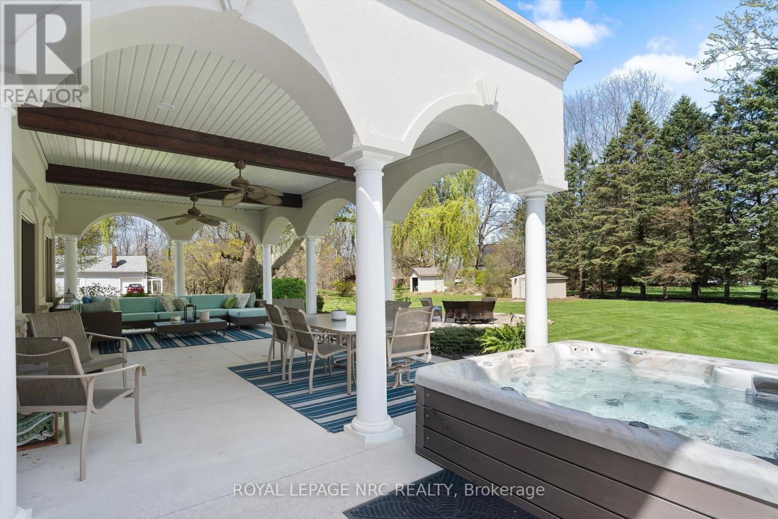 1629 PELHAM STREET N Pelham (Fonthill), Ontario L3E0K2