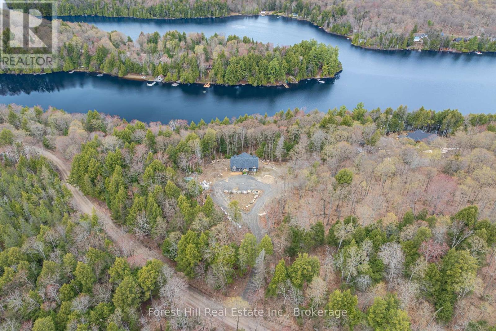1-1269 S RIL LAKE ROAD Lake of Bays (Ridout), Ontario P0B1A0