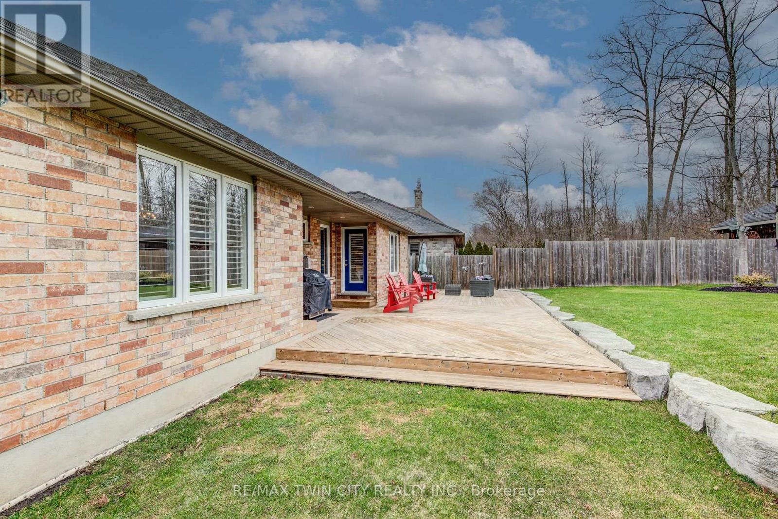 77 LASCHINGER BOULEVARD Wilmot, Ontario N3A2G7